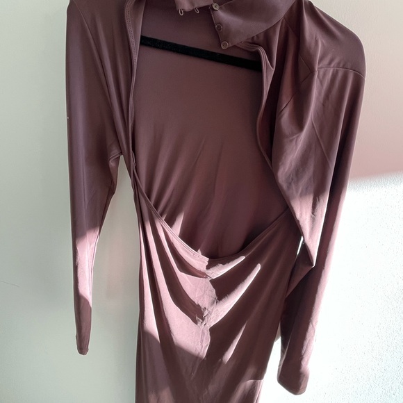 Wilfred
Remedy Longsleeve Dress - Picture 3 of 8